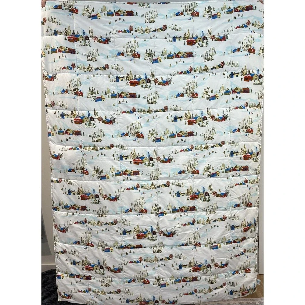 Martha Stewart Christmas  Winter Wonderland Throw Comforter